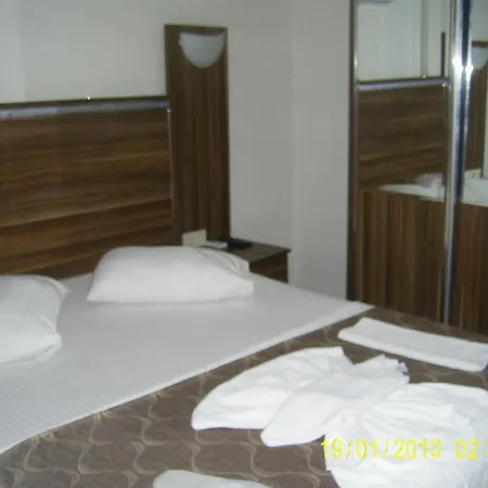 Efeler Otel ホテル